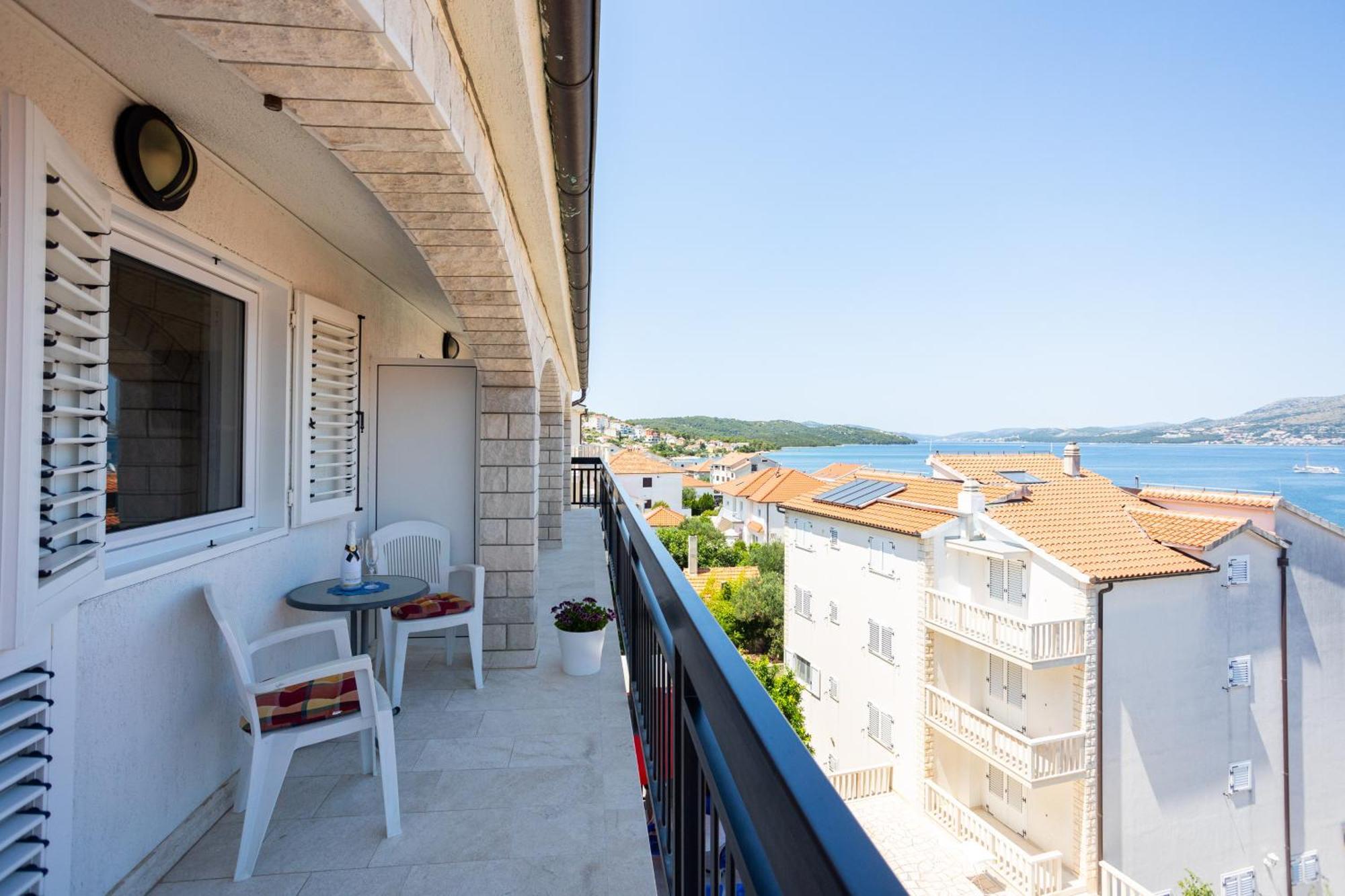 Villa Marina Okrug Gornji Bilik gambar